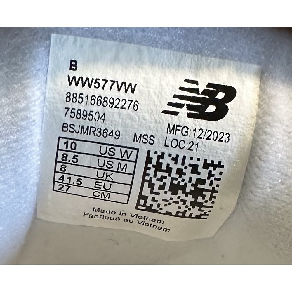 New Balance Made in USA Men's 577 VW Hook and Loop Walking Shoe, White Size 10W - Picture 12 of 12